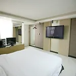 David Hotel