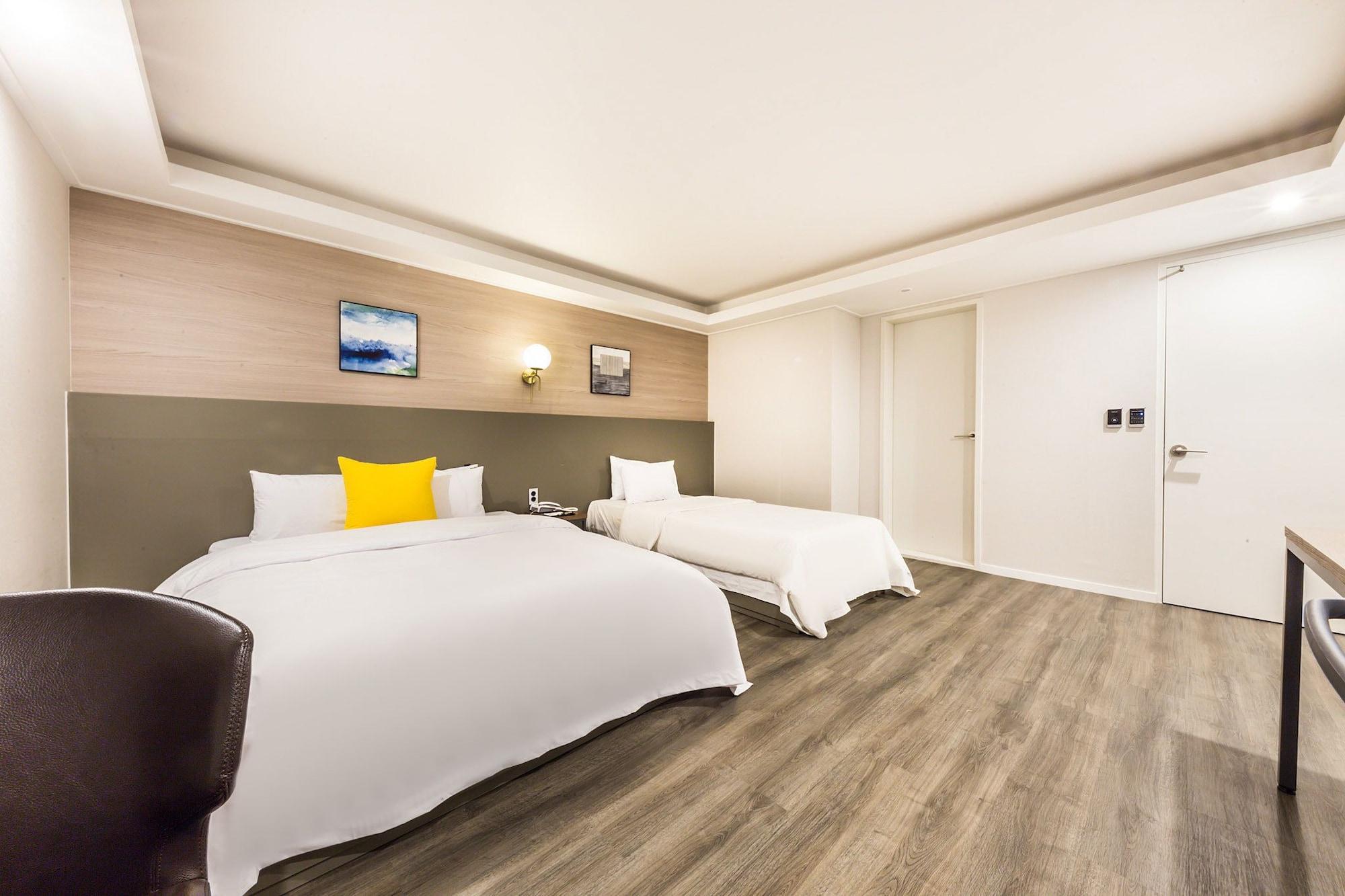 Hotel David
