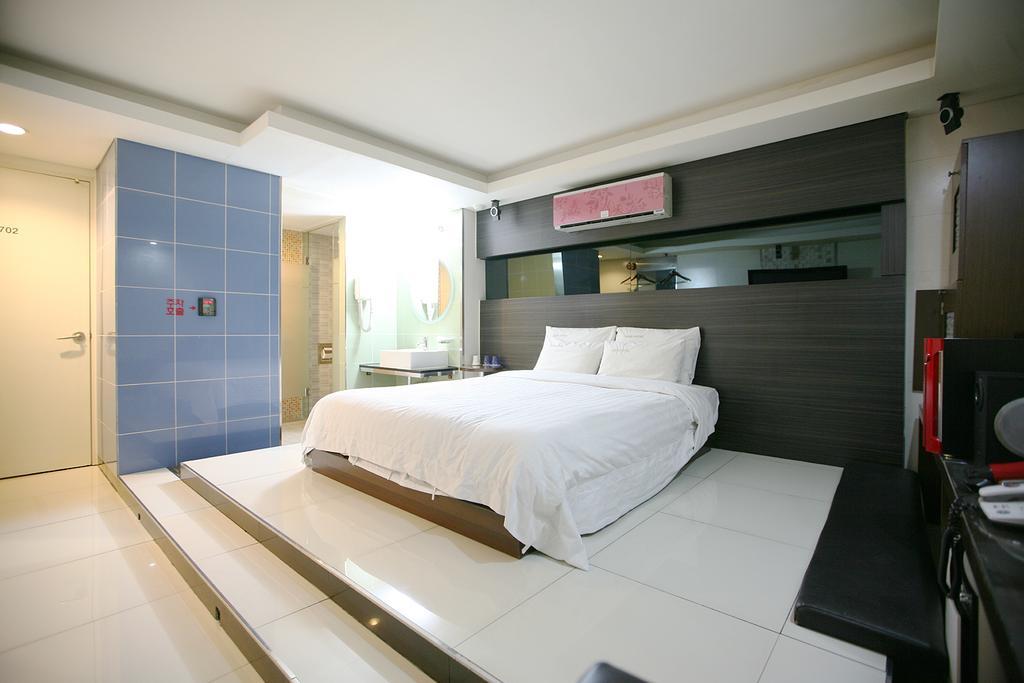 Hotel David 2*