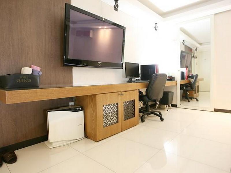 David Hotel