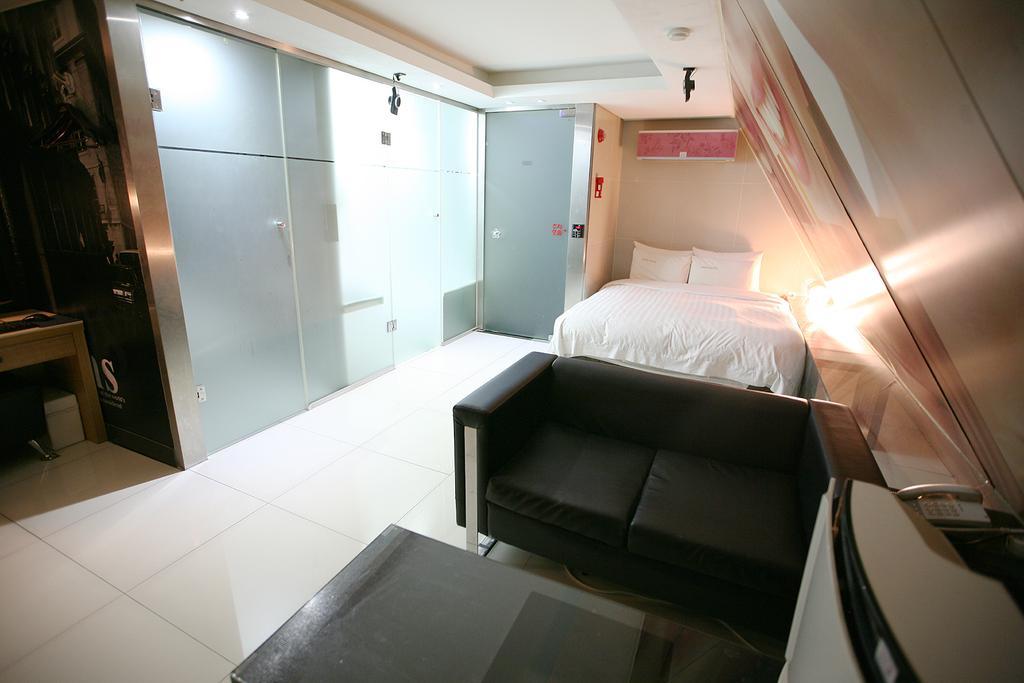 Hotel David
