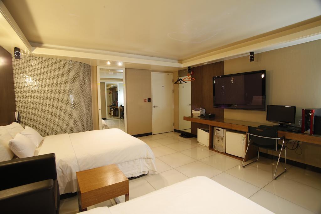 Hotel David 2*